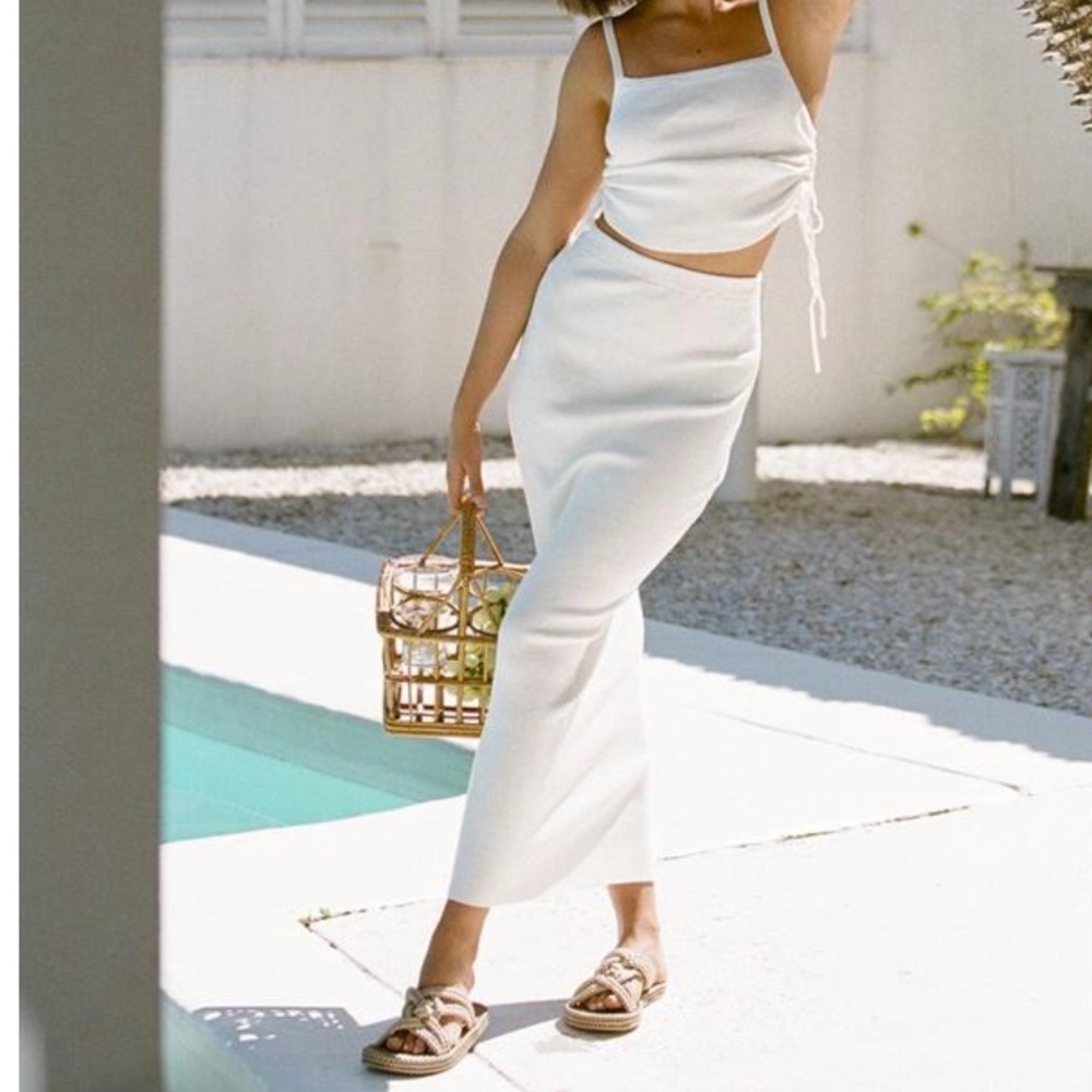 WORN ONCE WHITE SUMMER TWO PIECE SET FROM SABO SKIRT